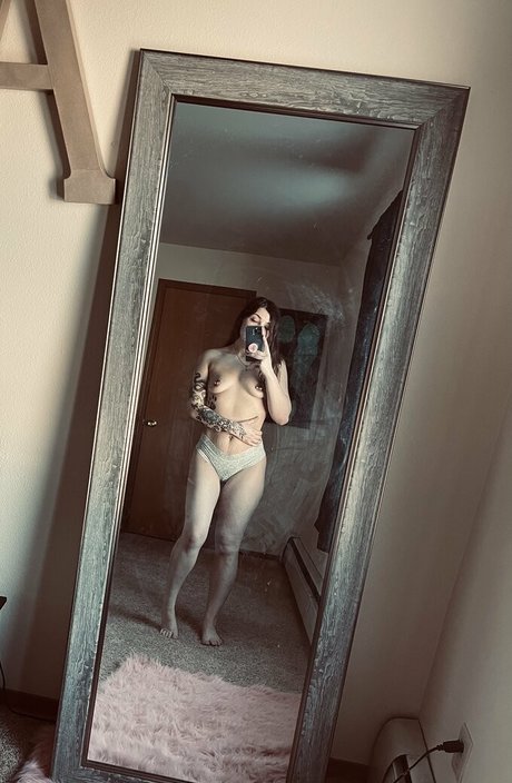 milf mom onlyfans free photos