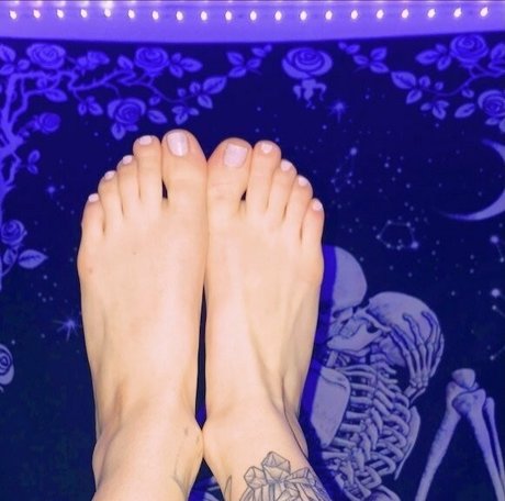 nerdboners model exclusive img