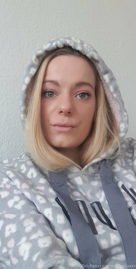 sweet miaxxx actriz desnuda recopilación