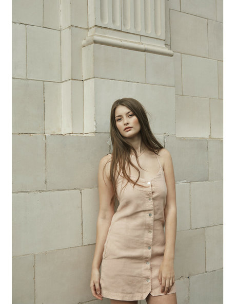 Ellie Weston star du porno parfaite image