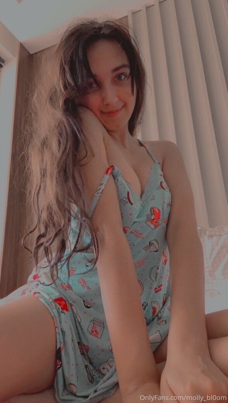 molly bl0om estrella porno perfecta archivo