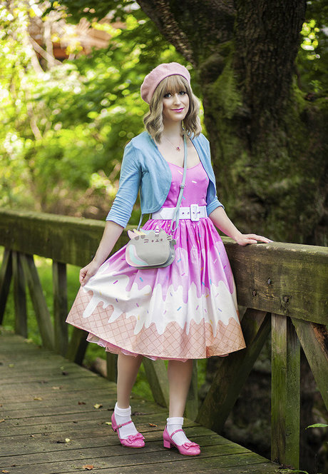 lorenia actriz galería