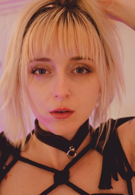 sallyskinkyside modelo erótico galería