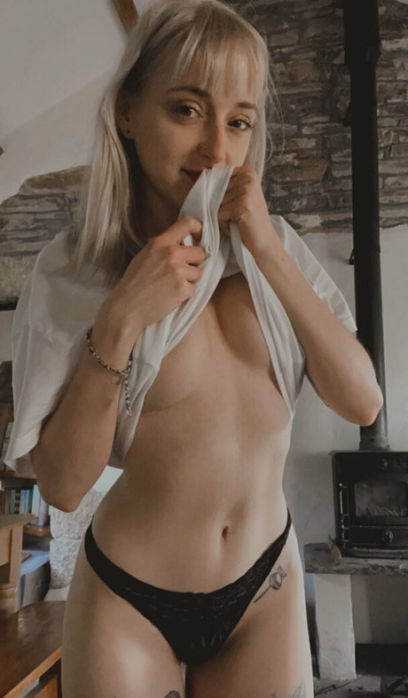 sallyskinkyside estrella pornografica fotos