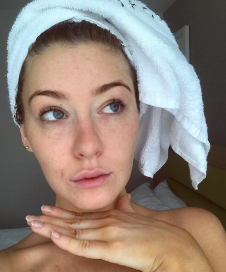 Creative Calm ASMR pornstar hd pictures