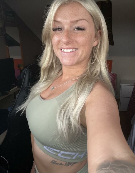 Ava Jade pornstar perfect pic