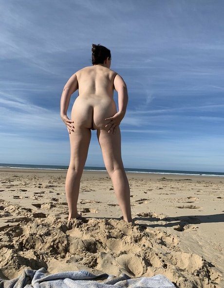 Keira X modelo caliente galerías