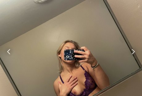 mae 222 estrella porno bonita galerías