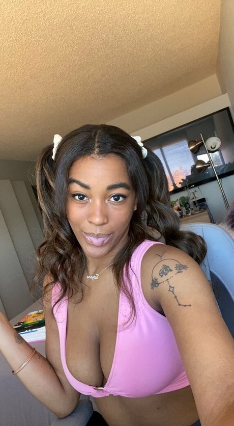 TatyMx free star photos
