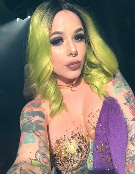 ihatelaiika Imagen de perfil