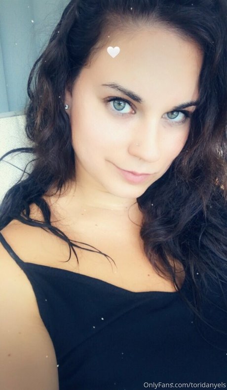 toridanyels estrella porno sexy foto