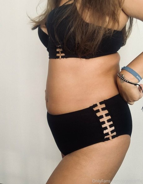 orgelcoffle sexy actress pic