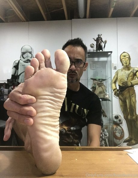 barefeeticus buena estrella porno imagen