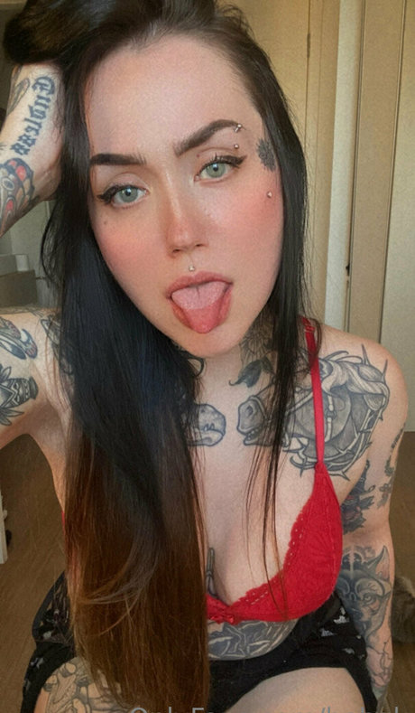 bahgk actriz caliente imágenes