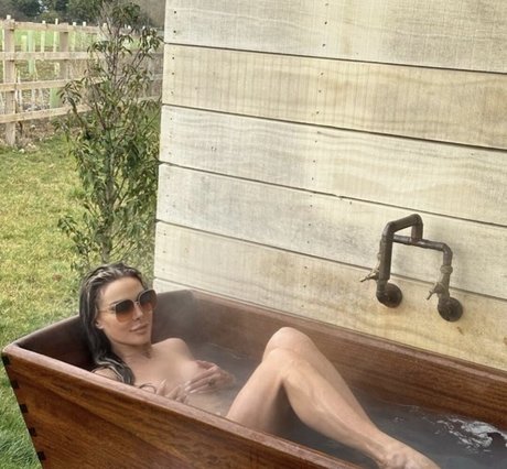 Lizzie Cundy buena actriz archivo