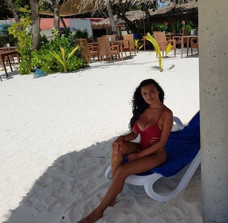Lupulescu P erotic star photos