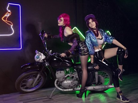 Onlyfans de mujeres famosas exclusivo gratis imágenes