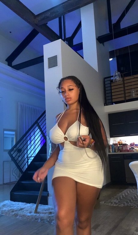 Lexxiibaebie actrice chaude photo