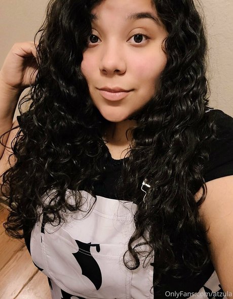 atzula modèle magnifique photo