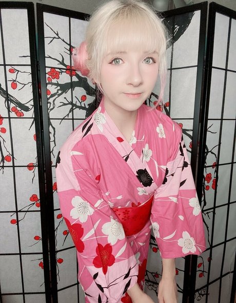 renbunni modèle sympa photos