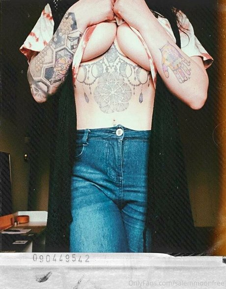 salemmoonfree modelo libre archivo