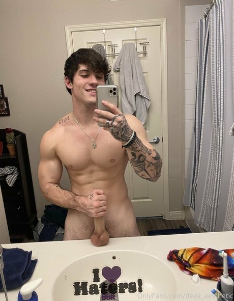 deek aesthetic buena actriz galería