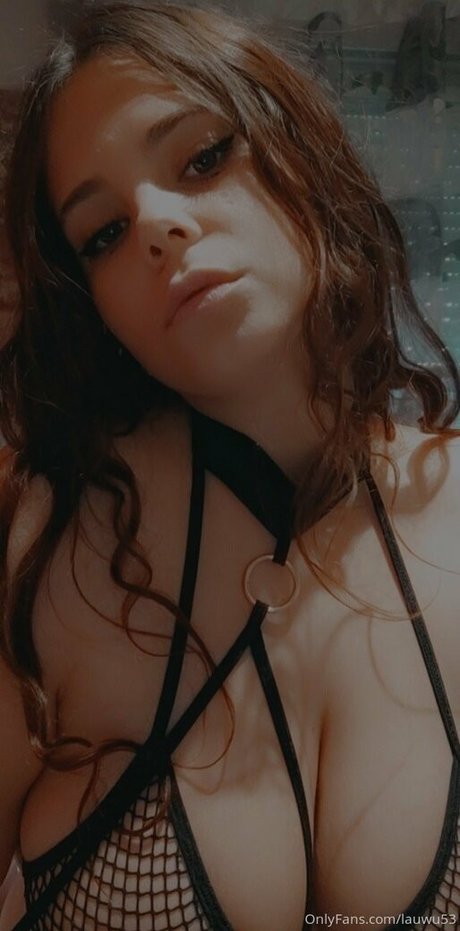 lauwu53 modelo desnudos foto