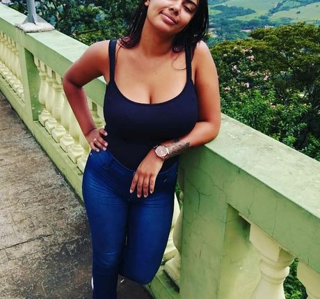 Evelim Alves modelo perfecto archivo