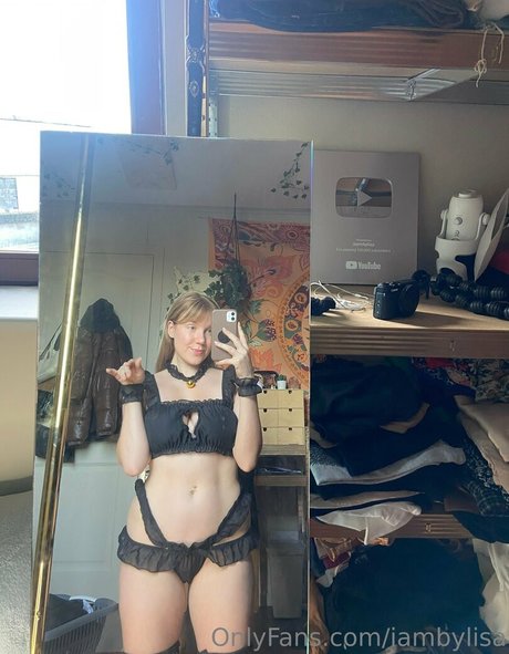 iambylisa belle star du porno img