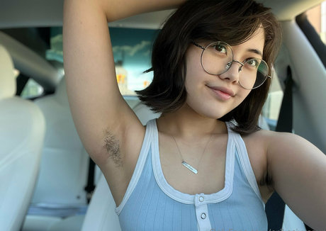 erikasivysaur actrice pornographique img