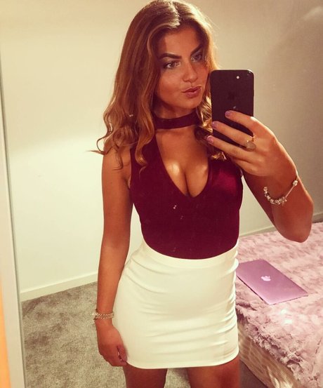 Lauren Fardon art star du porno archive