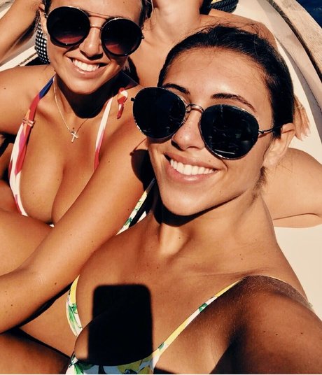 Sabrina Romana jolie étoile galerie