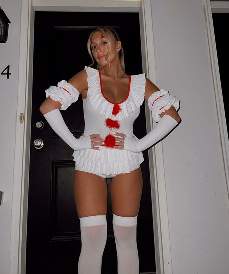 Sabrina Romana nus star du porno photos