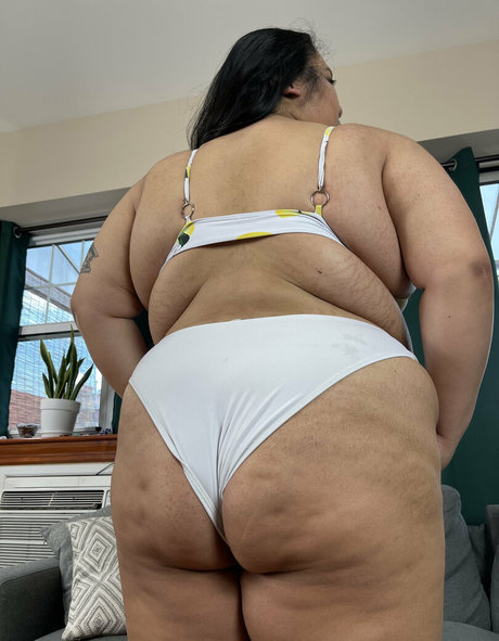 mochiibabii estrella porno hermosa fotos