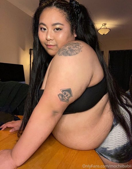 mochiibabii étoile images