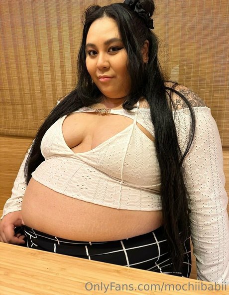 mochiibabii pornographic star img