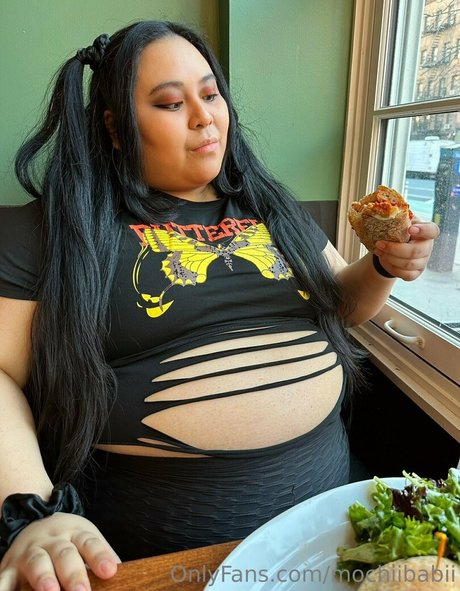 mochiibabii modèle sympa collection