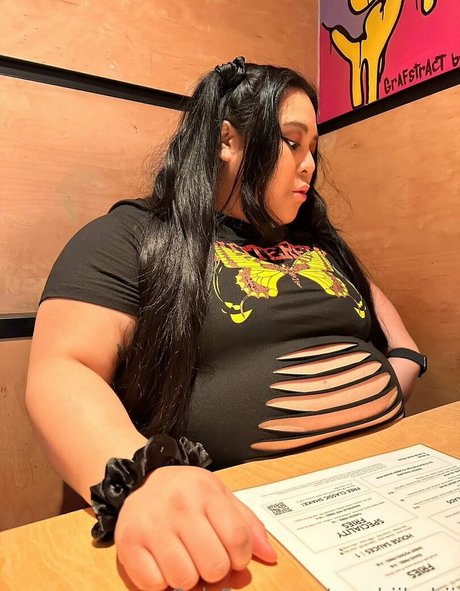 mochiibabii actrice adulte images