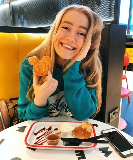 Lotten Sheppard actriz de arte fotos