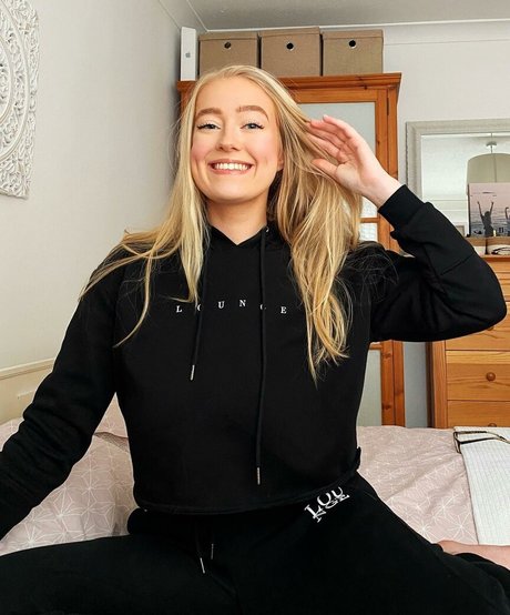 Lotten Sheppard étoile gratuite img