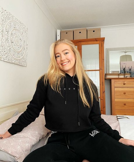 Lotten Sheppard estrella libre archivo