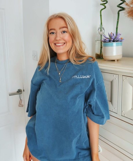 Lotten Sheppard modèle sympa galerie