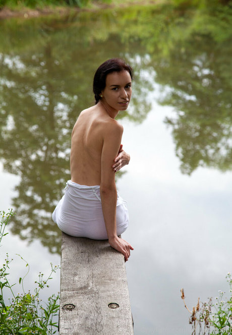 tina asphodel étoile exclusive photos