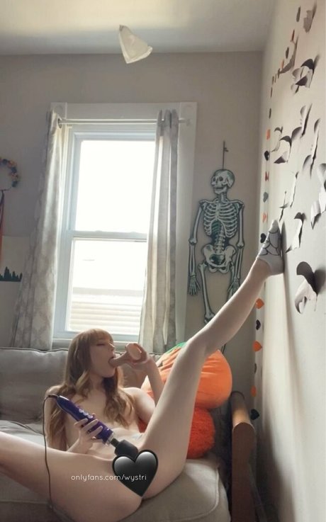 wystrifree estrella exclusiva imágenes