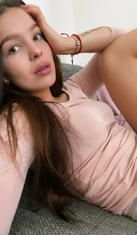 bellakissxxx actriz atractiva foto