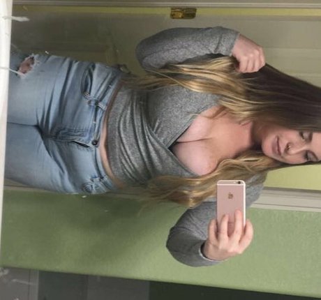 Kyla S modelo gratis recopilación