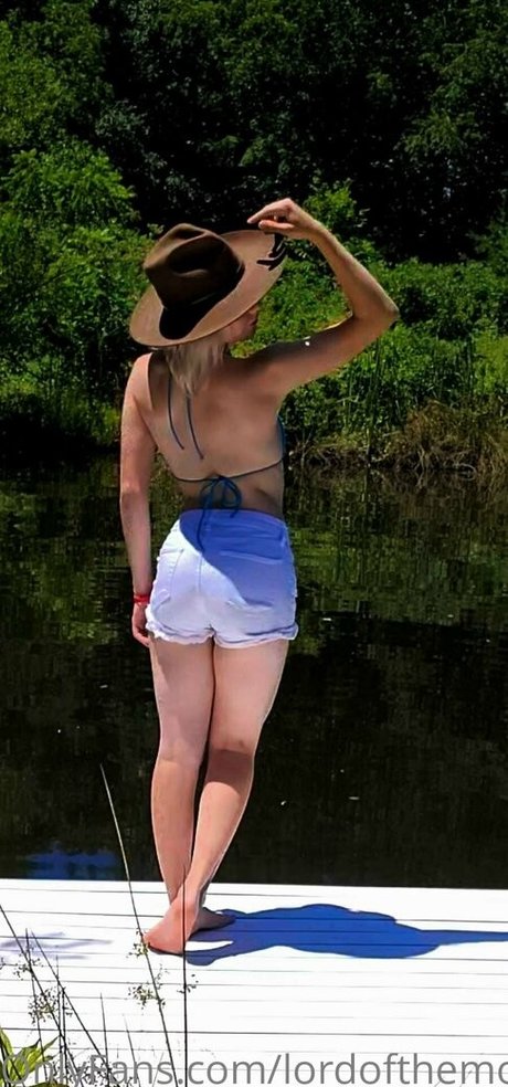 lordofthemoths actrice chaude photo