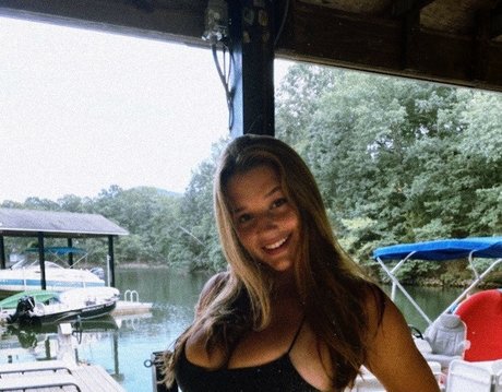 Grace H bonita modelo galerías