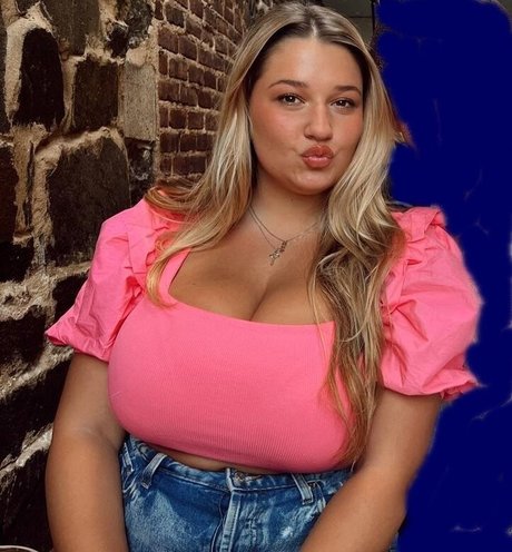 Grace H modèle pornographique archive