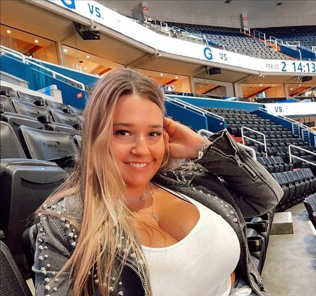 Grace H bonita estrella porno archivo